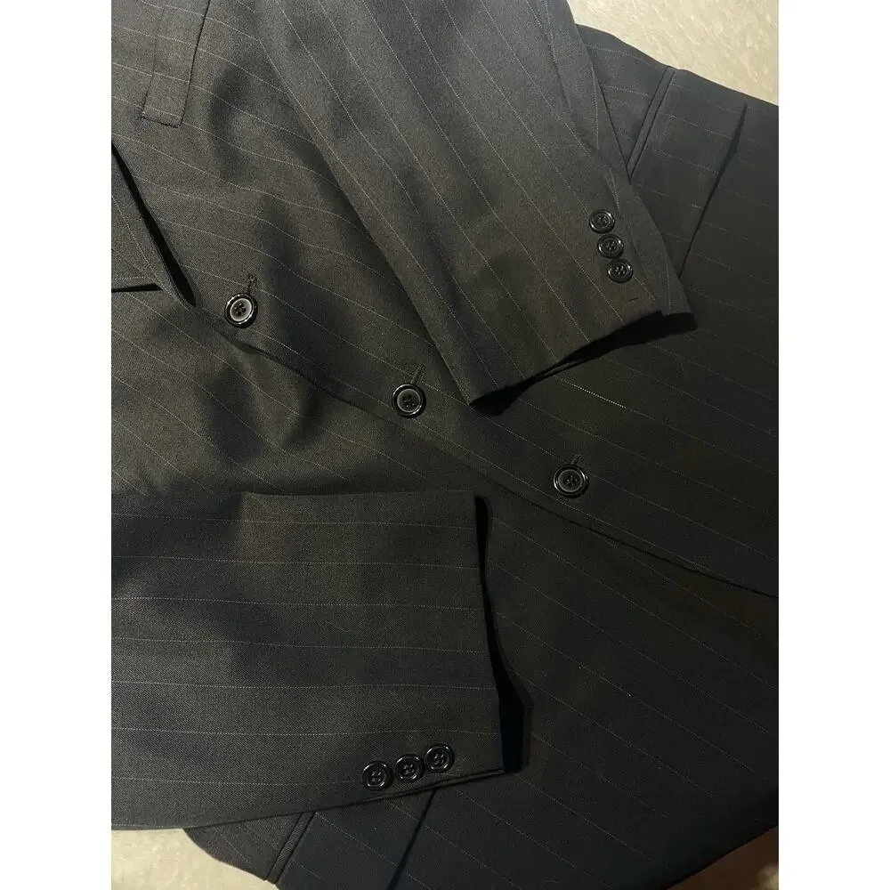 Kasper Mens 44L 35x29 Black Banker's Stripe Suit Virgin Wool 3/2 Roll